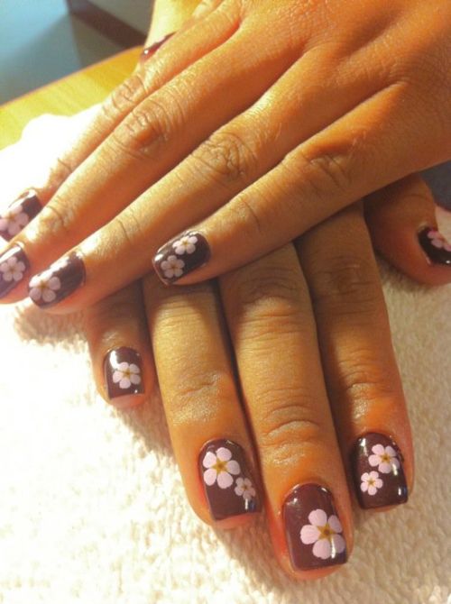 Дизайн ногтей "Весенние цветы"