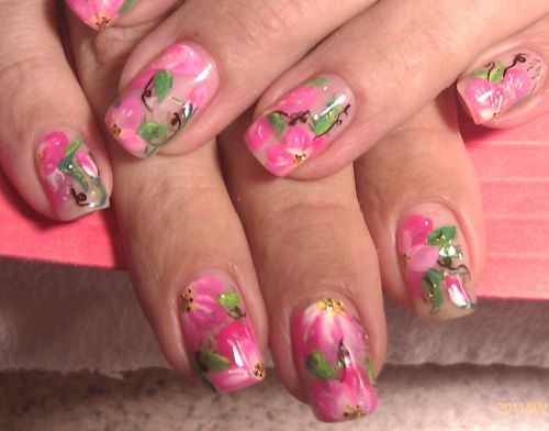 Дизайн ногтей "Нежные цветы"