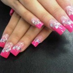 Дизайн ногтей «Розовый блеск»